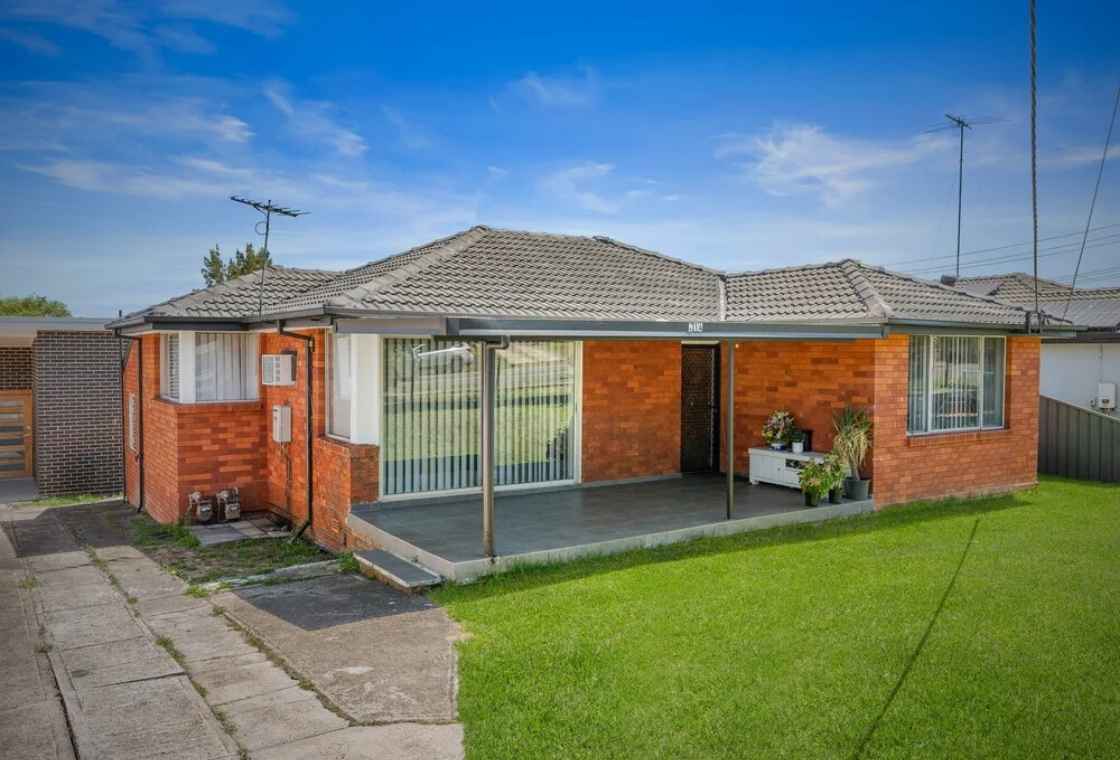 NDIS SIL in Campsie