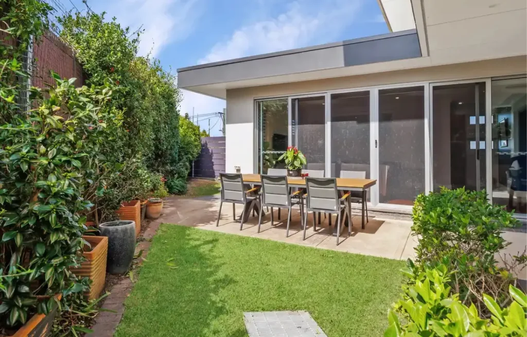 Front yard - hills referral