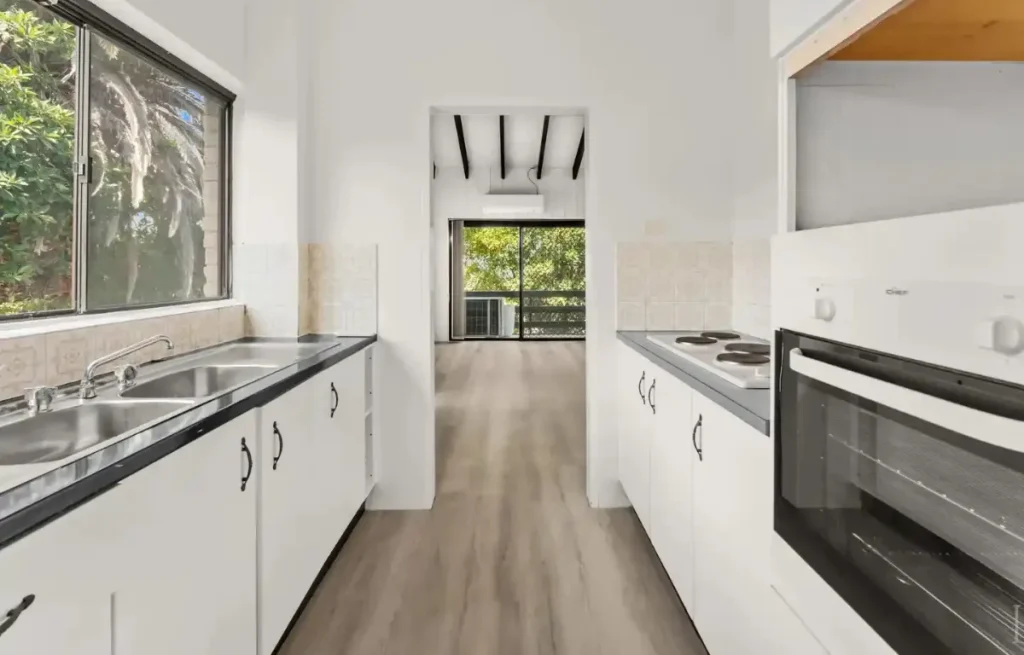 Kitchen- hills referral